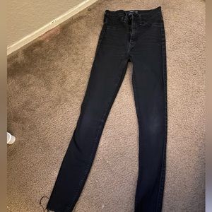 Abercrombie black skinny jeans